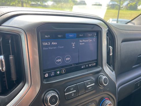 Used 2019 Chevrolet Silverado 1500 RST w/ All-Star Edition RWD image 8