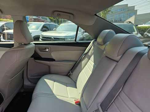 Used 2017 Toyota Camry XLE FWD image 20