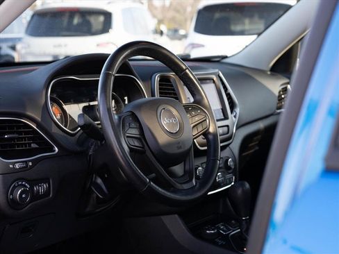 Used 2021 Jeep Cherokee Trailhawk w/ Sun, Sound & Nav Group image 6