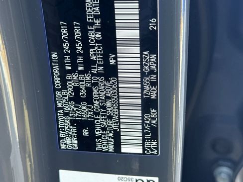 Used 2025 Toyota 4Runner SR5 image 29