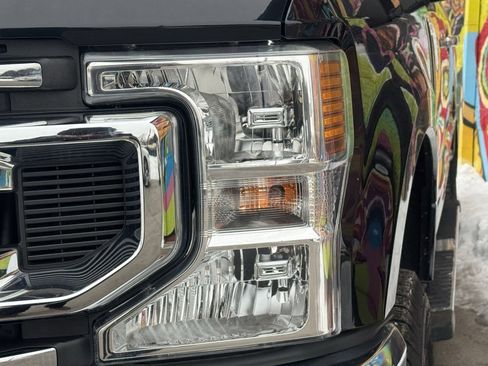 Used 2020 Ford F250 XLT w/ XLT Premium Package image 7