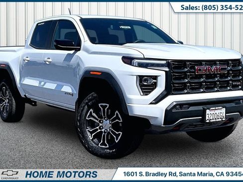 Used 2025 GMC Canyon AT4 AWD/4WD image 1