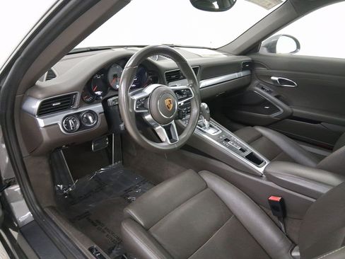 Certified 2017 Porsche 911 Carrera S image 4