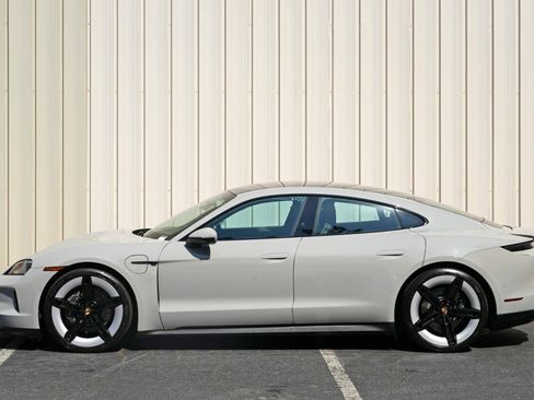 Used 2025 Porsche Taycan w/ Premium Package RWD image 51