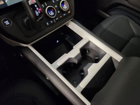 New 2026 Land Rover Defender 110 S AWD/4WD image 37