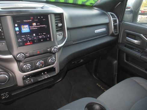 Used 2024 RAM 2500 Big Horn w/ Bed Utility Group AWD/4WD image 31