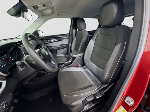 Used 2021 Chevrolet TrailBlazer LS FWD image 22