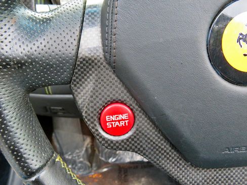 Used 2011 Ferrari California image 39