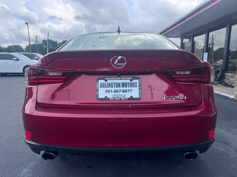 Used 2015 Lexus IS 250 RWD image 4