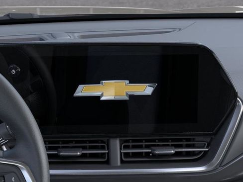 New 2026 Chevrolet Trax ACTIV FWD image 42