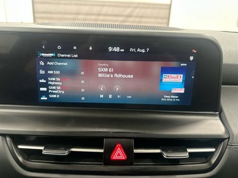 Certified 2025 Kia Seltos EX w/ EX Sunroof Package AWD/4WD image 13