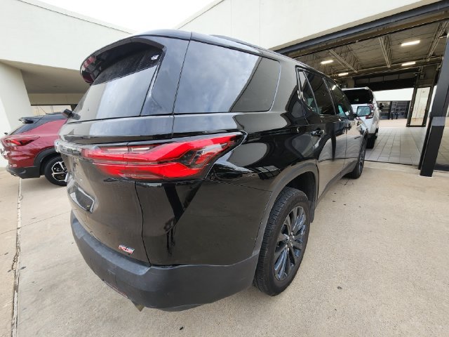 Used 2024 Chevrolet Traverse RS AWD/4WD image 4