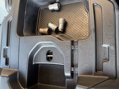 Used 2023 RAM 1500 Big Horn image 25