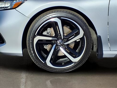 Certified 2022 Honda Accord Sport image 11