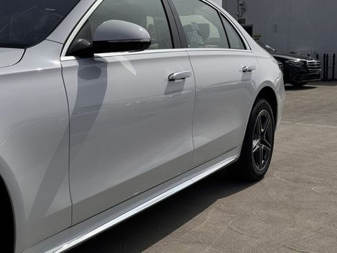 New 2024 Mercedes-Benz S 580 4MATIC Sedan image 9