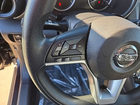 Used 2021 Nissan Kicks S image 23