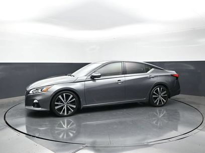 Used 2020 Nissan Altima 2.0 Platinum