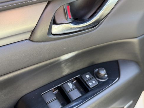 Used 2017 MAZDA CX-5 Touring w/ Preferred Equipment Package image 14