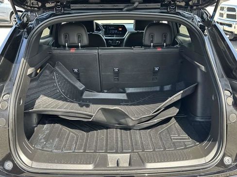 Used 2024 Chevrolet Trax RS w/ Driver Confidence Package image 22