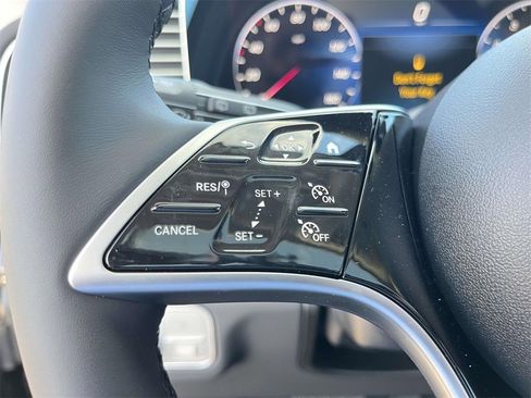 New 2026 Mercedes-Benz GLE 450 4MATIC image 16