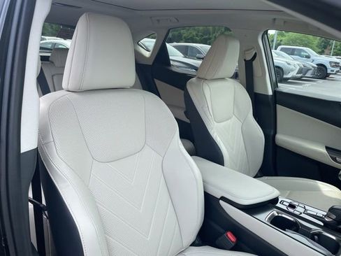 Used 2025 Lexus NX 350 AWD w/ Cold Area Package image 7