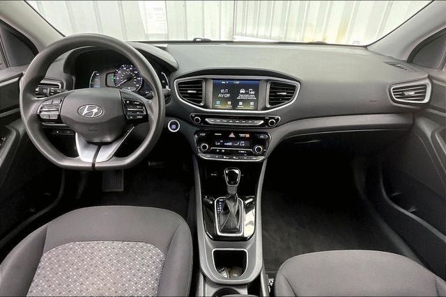 Used 2017 Hyundai Ioniq Blue FWD image 14