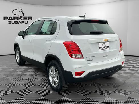 Used 2018 Chevrolet Trax LS image 3
