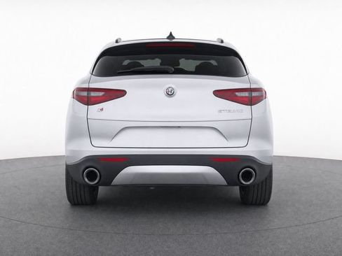Used 2018 Alfa Romeo Stelvio Sport w/ Quick Order Package 22J Sport AWD/4WD image 7