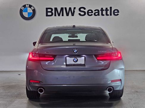 Used 2025 BMW 330i xDrive Sedan w/ M Sport Package image 5
