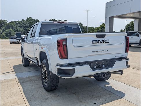 New 2026 GMC Sierra 2500 Denali Ultimate w/ Max Trailering Package AWD/4WD image 8