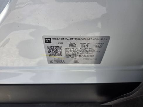 Used 2023 Chevrolet Blazer LT FWD image 20