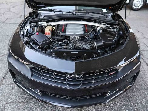 Used 2023 Chevrolet Camaro LT w/ RS Package image 31