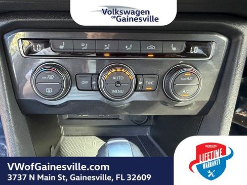 Used 2021 Volkswagen Tiguan SE FWD image 28