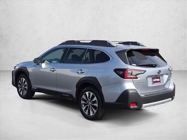 Used 2025 Subaru Outback Touring XT AWD/4WD image 8