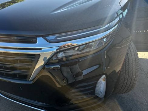 Used 2024 Chevrolet Equinox LT w/ LPO, Floor Liner Package AWD/4WD image 33