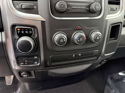 Used 2024 RAM 1500 Classic SLT image 22