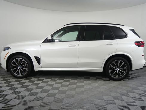 Used 2025 BMW X5 xDrive40i image 6