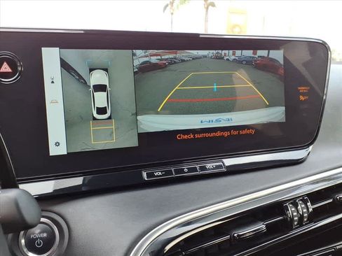 Certified 2024 Toyota Mirai XLE image 18