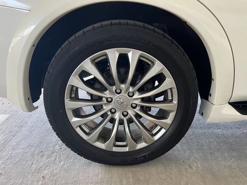 Used 2016 INFINITI QX80 4WD w/ Deluxe Technology Package image 35