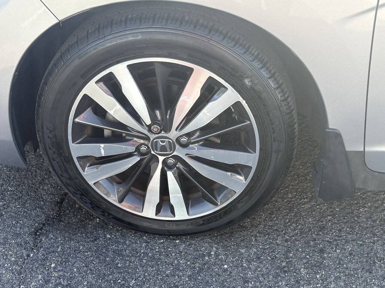 Used 2017 Honda Fit EX-L image 24