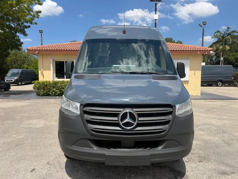 Used 2019 Mercedes-Benz Sprinter 170 image 10