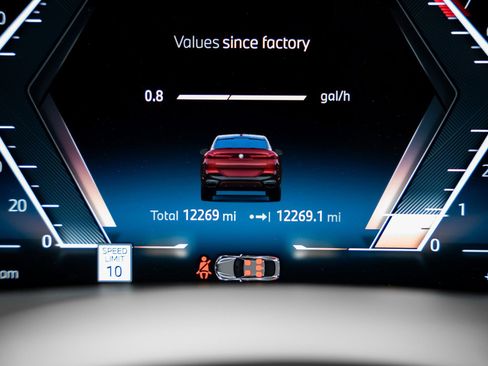 Used 2025 BMW X6 xDrive40i w/ Premium Package image 47