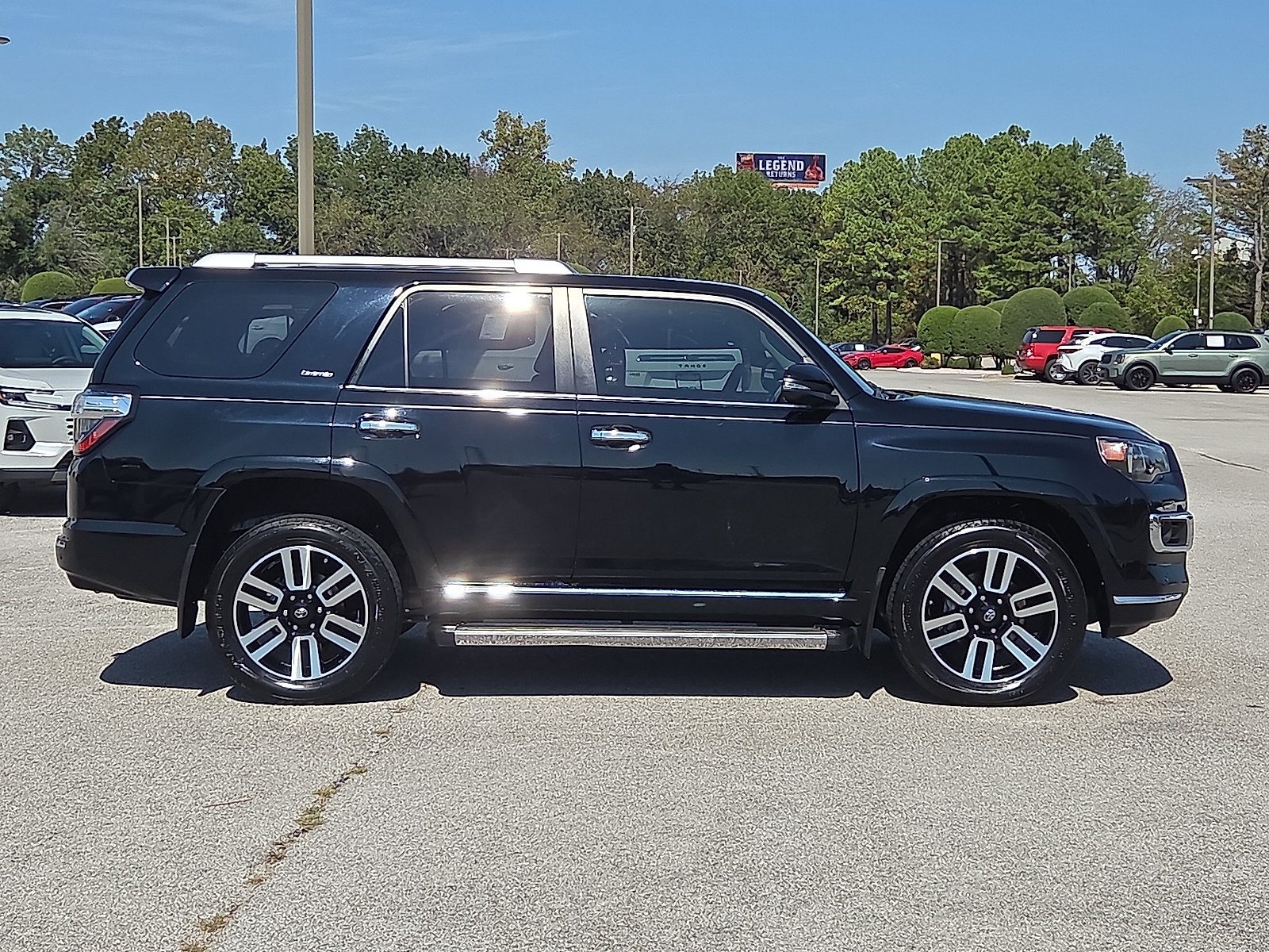 Used 2016 Toyota 4Runner Limited AWD/4WD image 6