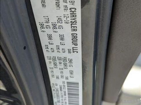 Used 2011 Dodge Durango Express image 14