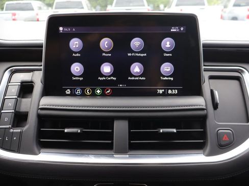 Used 2021 Chevrolet Tahoe Z71 AWD/4WD image 8