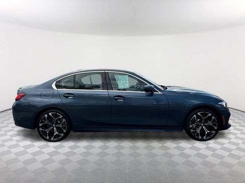 Used 2026 BMW 330i Sedan w/ Convenience Package RWD image 3