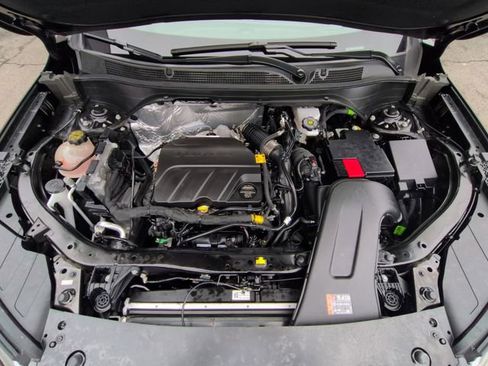 Used 2025 Chevrolet Trax RS w/ Sunroof Package image 28