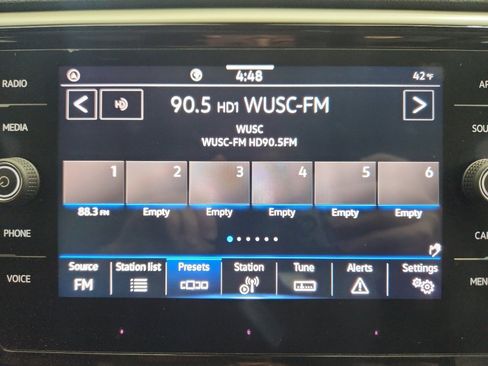 Used 2022 Volkswagen Atlas SE image 19