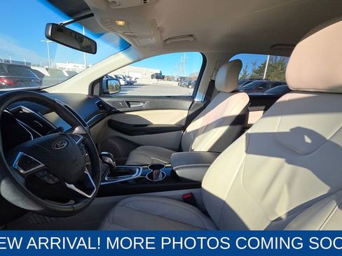 Used 2015 Ford Edge Titanium w/ Technology Package image 10