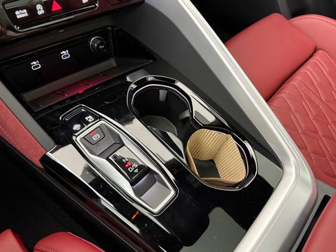 New 2025 Audi SQ5 Premium Plus image 21